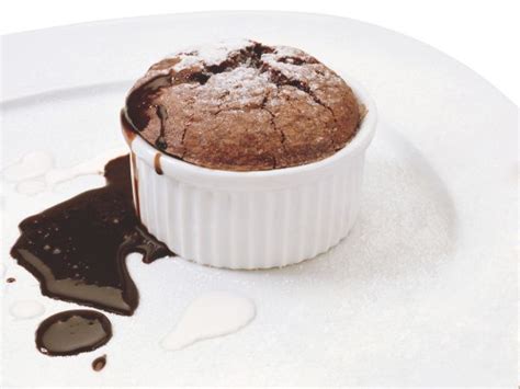 Each serving equals 285 calories. 15 Diabetes-Friendly Chocolate Desserts | Low calorie desserts chocolate