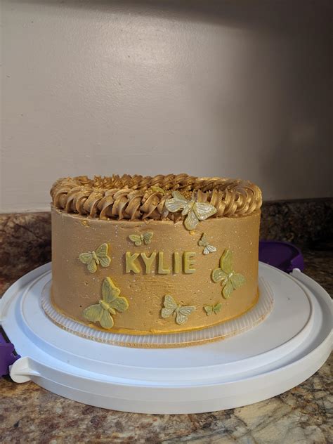 A Gold Cake For A Golden Birthday Rbaking