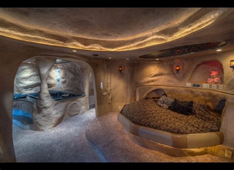 Crystal Cave Crystal Cave Fantasy Suites Spa Room