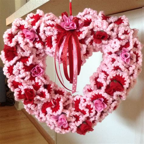 Crochet Wreath I Made For Valentines Day Crochet Wreath Valentines