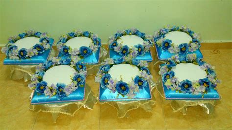 Ada dikongsikan gambar gubahan hantaran kain pasang simple, gubahan hantaran kain pasang perempuan dan gubahan hantaran kain pasang lelaki. KOLEKSI GUBAHAN HANTARAN: Dulang Hantaran untuk disewa