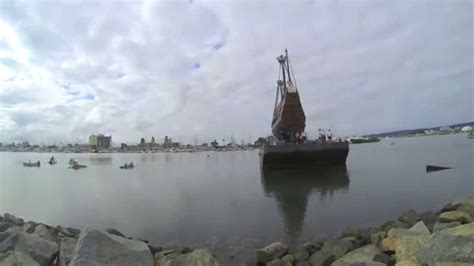 Timelapse San Salvador Ship Leaves Land On A Barge Youtube