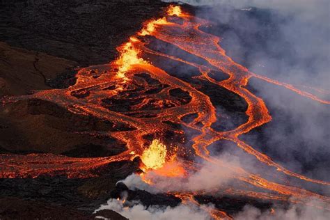 In Pictures Mauna Loa Erupts Eswatini