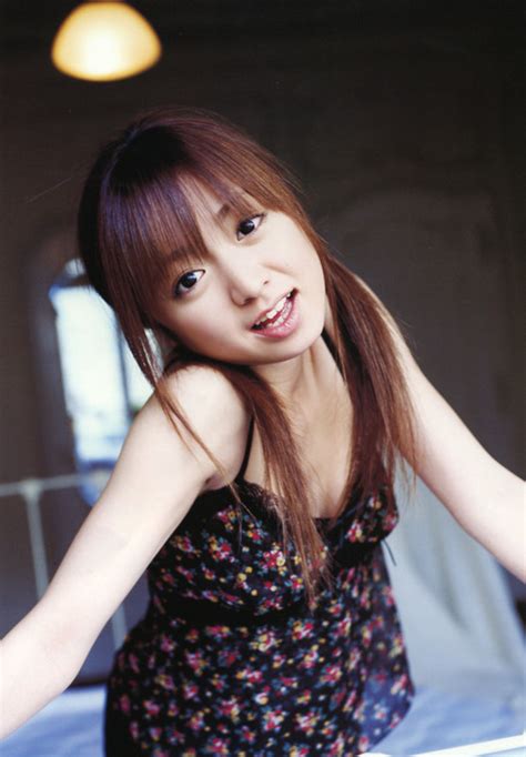 Japanese Hot Girls Asami Konno Japanese Cutie Singer Playing On Bed Photo