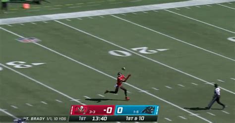 Bucs Wr Mike Evans Drops The Widest Open Touchdown Youll See This