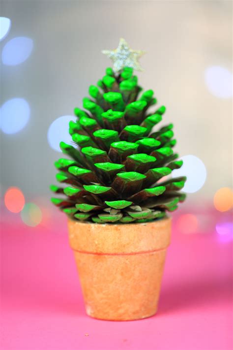 20 Diy Pine Cone Crafts