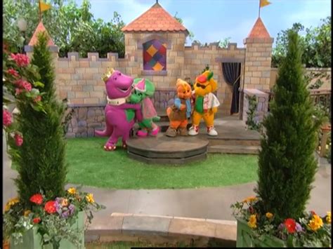 Little Princess Baby Bop Hugs Wise King Barney Barney And Friends