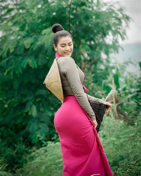 Ei Chaw Po DiyList Net Curvy Women Fashion Model Girl Photo Asian