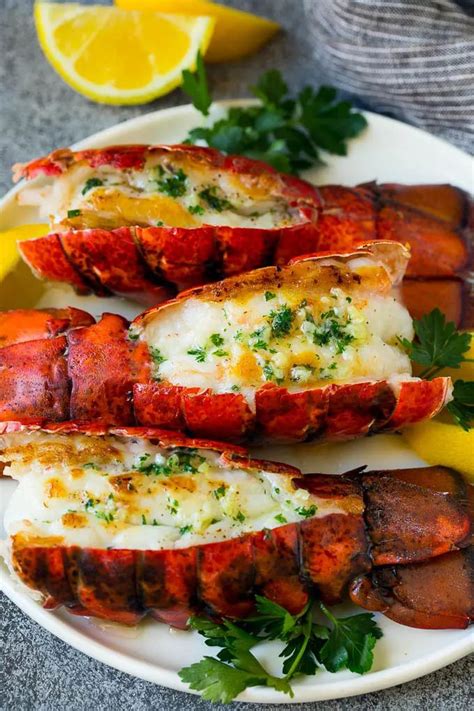 Ohhh, steak and lobster, yum! Pin by LOVELYN DINDILLO on Lunch menu ideas in 2020 ...