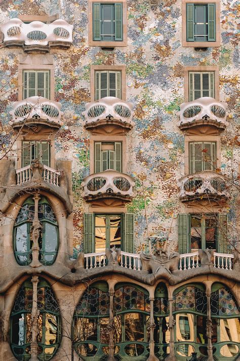 6 Must See Buildings By Gaudi In Barcelona Barcelona Travel