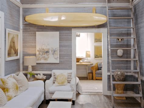 It's easy to find cheap home decor if you know where to look. How To: Incorporate Surfboards in Home Decor - Freshome.com