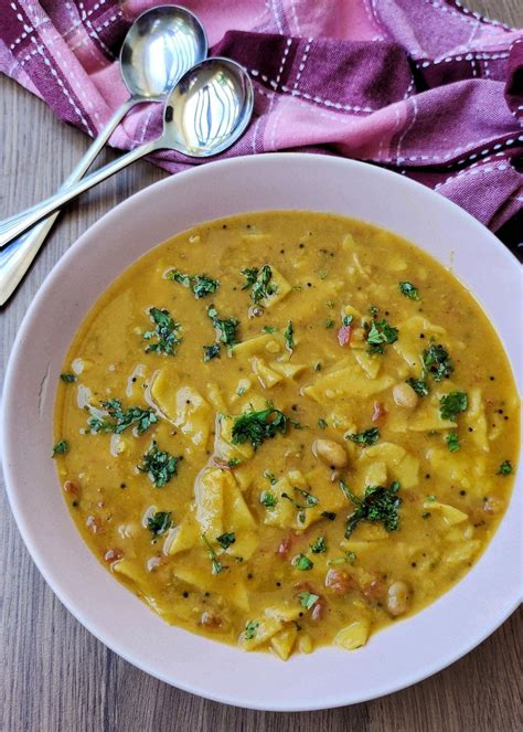 Dal Dhokli Recipe How To Make Gujarati Dal Dhokli Indian Vegetable Recipes Tasty Vegetarian