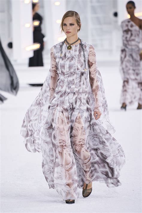 Chanel Spring 2021 Fashion Show The Impression