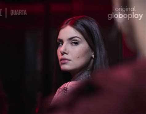 Camila Queiroz surgirá no último capítulo de Verdades Secretas Bastidores O Planeta TV