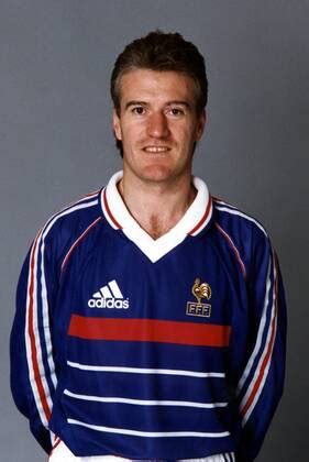 He has played for juventus, marseille, nantes, bordeaux, chelsea, valencia, and the french national team. Didier Deschamps 1998 - zdjęcia | obrazy imago in 2020 ...