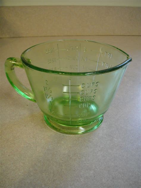 Green Depression Uranium Vaseline Glass Prohibition Era Cup Measuring