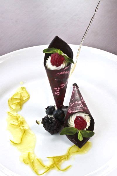 Chef team in restaurant kitchen fine dining dessert. Fine Dining #CCLuxe | Fine dining desserts, Gourmet ...