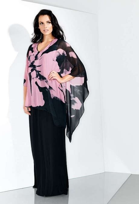 Dove acquistare abiti da cerimonia per taglie forti. Pantaloni e casacche eleganti taglie forti