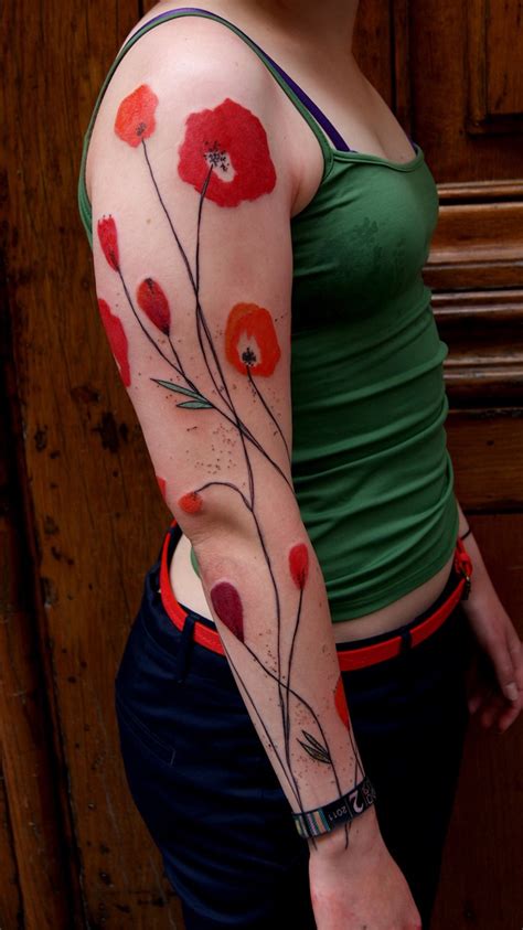 Visibles et attrayants, les 50 tattoos dans notre. 1001+ idées | Tatouage coquelicot - un champ de 52 modèles ...