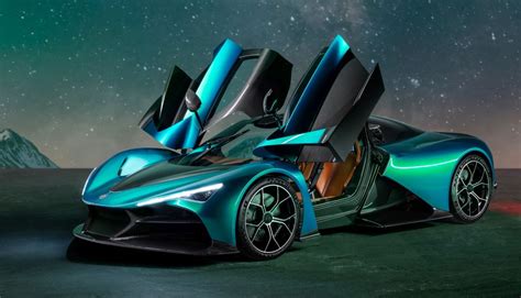 Zenvo Unveils Aurora Hypercar In Two Flavours Carsifu