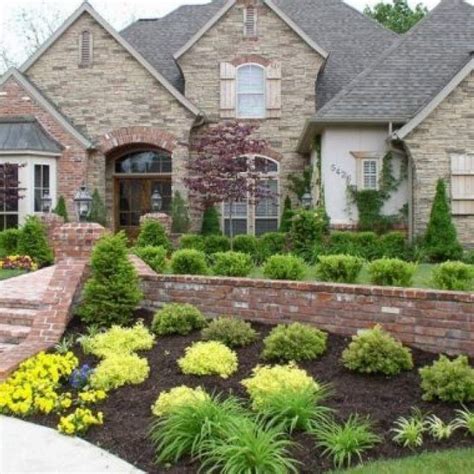 35 Beautiful Flower Beds Design Ideas In Front Of House Magzhouse