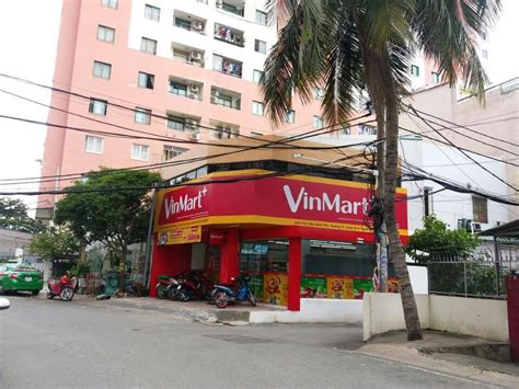 Trong đó, 8 siêu thị vinmart tại các quận thanh xuân, hà đông, cầu giấy trong thời gian các siêu thị, cửa hàng nêu trên dừng hoạt động, gần 1.000 siêu thị và cửa hàng vinmart/vinmart+ còn lại tại. Siêu thị Vinmart cần thuê 1500 mặt bằng đẹp mở cửa hàng ...
