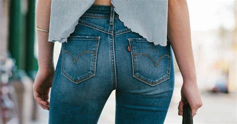 Jeans Back Pockets