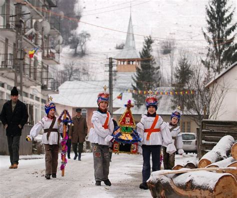 „tradiții și Obiceiuri De Iarnă La Rușii Lipoveni Duminică La