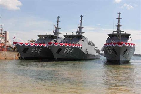Kapal Angkatan Laut Indonesia Homecare