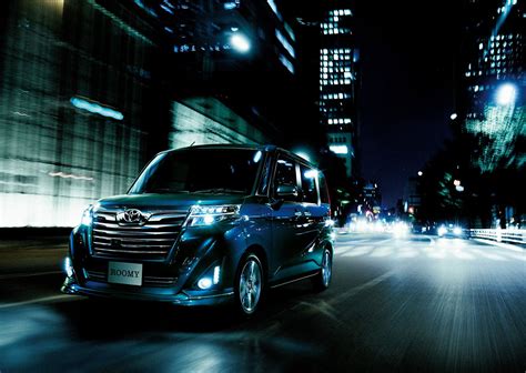 Toyota Roomy And Tank Minivans Launch In Japan Carscoops
