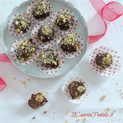Un frutto ricco di vitamina e, molto nutriente. Ferrero rocher fatti in casa - Ricette di cucina Il Cuore ...