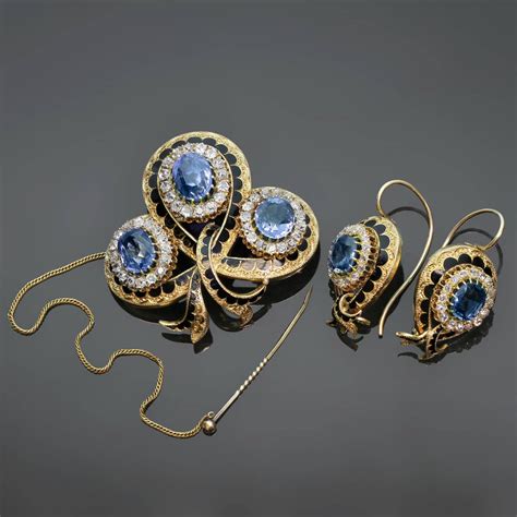 Victorian Enamel Sapphire Diamond Gold Jewelry Suite For Sale At