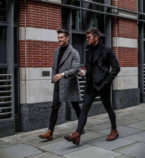 jeans overcoat jacket boots chelsea boots coltrui stijl stijlvol style mannen mode