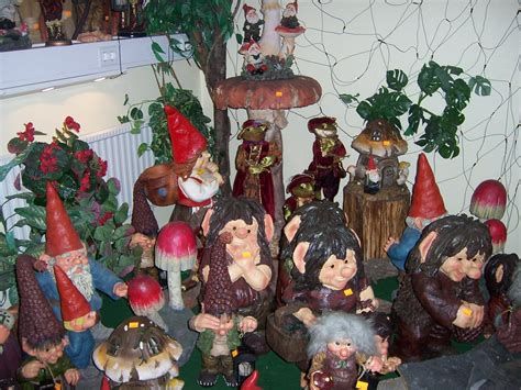 Illustration about cartoon, graphic, flyers, invitations, green, magic. Nisse - Gnomes Wallpaper (1040367) - Fanpop
