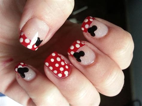 Disney Nails Minnie Mouse Nails Disney Themed Nails
