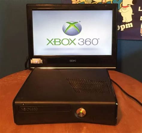 Microsoft Xbox 360 S 4 Gb Matte Black Console Brokenfor Parts Box