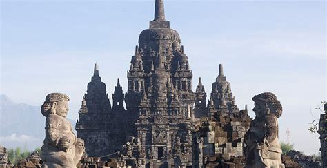 Candi Hindu Buddha Di Indonesia Wajib Dikunjungi Tokopedia Blog