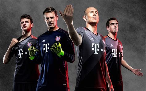 Pauli acht siege und verloren nur einmal. Bayern München 16-17 Away Kit Released - Footy Headlines