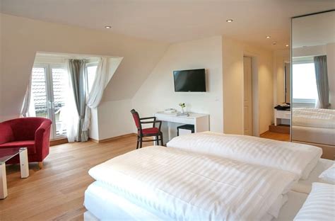 Each accommodation is individually furnished. Hotel Haus am Meer in Hohwacht