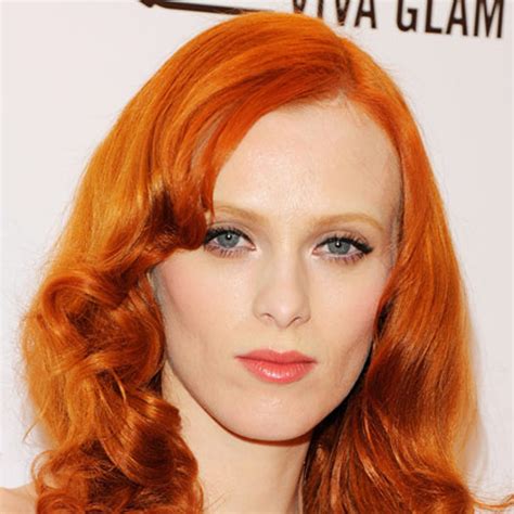 Good Colors For Redheads To Dye Their Hair Pin On Red Headed Girl