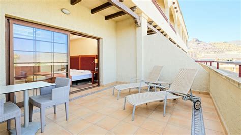 Sus habitaciones, el trato del personal, la excelente gastronomía, la amplitud de la oferta de tratamientos de spa, tratamientos de belleza y bienestar y su campo de golf. Hotel Envia Almeria Wellness & Golf, La Envia (Almería ...