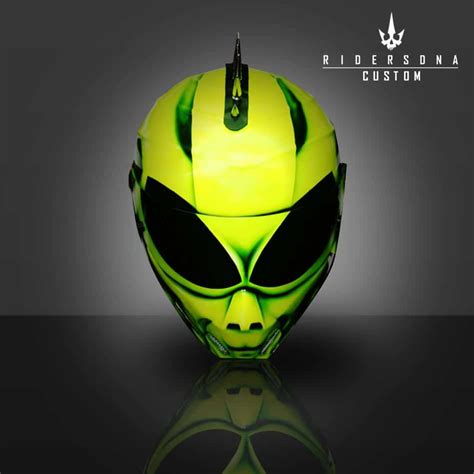 Airbrushed Spiked Alien Full Face Helmet Motorcycle High End Products
