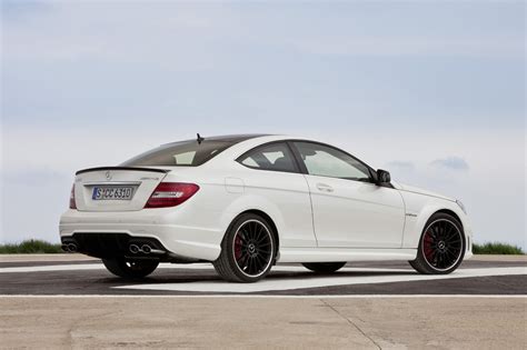 Mercedes Benz C63 Amg Coupe Ready For New York Auto Show Extravaganzi