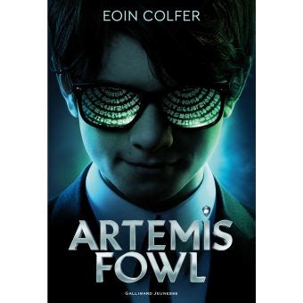 Artemis fowl ii is the main protagonist of the 2020 film artemis fowl who lives in a giant mansion known as fowl manor. Artemis Fowl Tome 1 - Dernier livre de Eoin Colfer ...