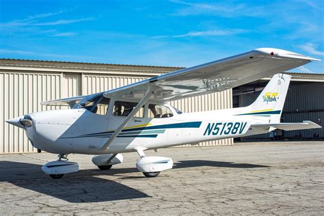 2001 Cessna 172s Skyhawk Sp Price Call Airplane Market Search