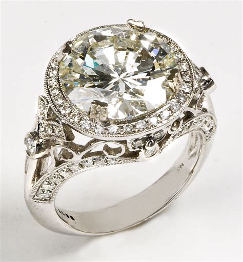 If you are looking for the best place to buy a diamond, then you'll absolutely love this (updated) guide. best fashions: diamond ring new style