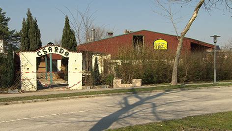 Anton polleres, owner of hotel katamaran and seerestaurant katamaran. Neues Hotel in Rust geplant - burgenland.ORF.at