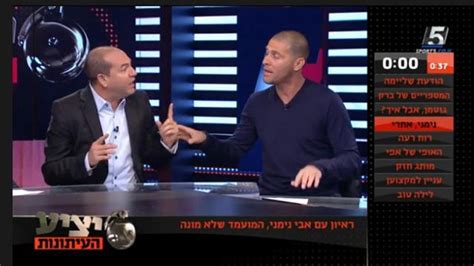 הצוות כולל כתבי ושדרי ספורט, עורכים, פרשנים ומפיקים משלל הערוצים המשדרים, וביניהם: נמאס מניגוד האינטרסים השולט בתוכניות הפאנל של ערוץ הספורט ...