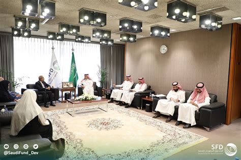 الصندوق السعودي للتنمية On Twitter التقى سعادة الرئيس التنفيذي لـ الصندوقالسعوديللتنمية أ