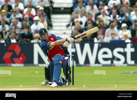 Sport Cricket Batting Hitting Action Branding Boards Andrew Flintoff Hi